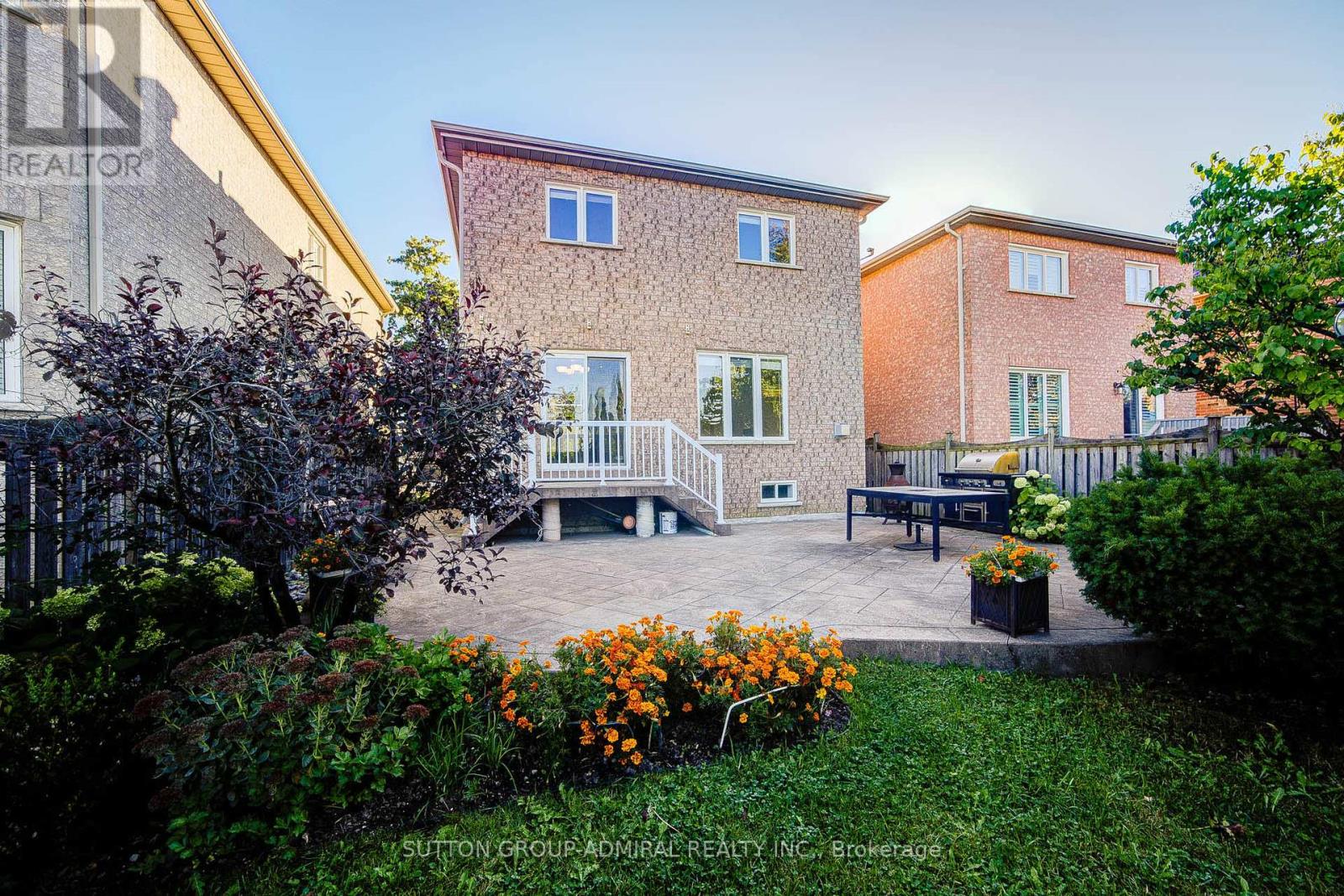 6 Lorridge Street, Richmond Hill, Ontario  L4E 4E6 - Photo 48 - N12456391