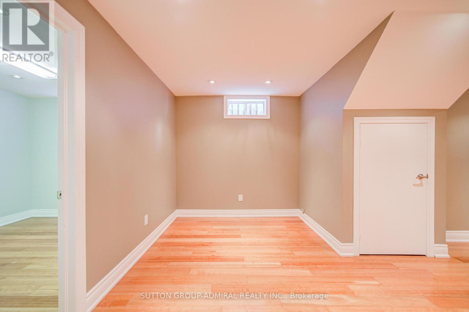 6 Lorridge Street, Richmond Hill, Ontario  L4E 4E6 - Photo 43 - N12456391
