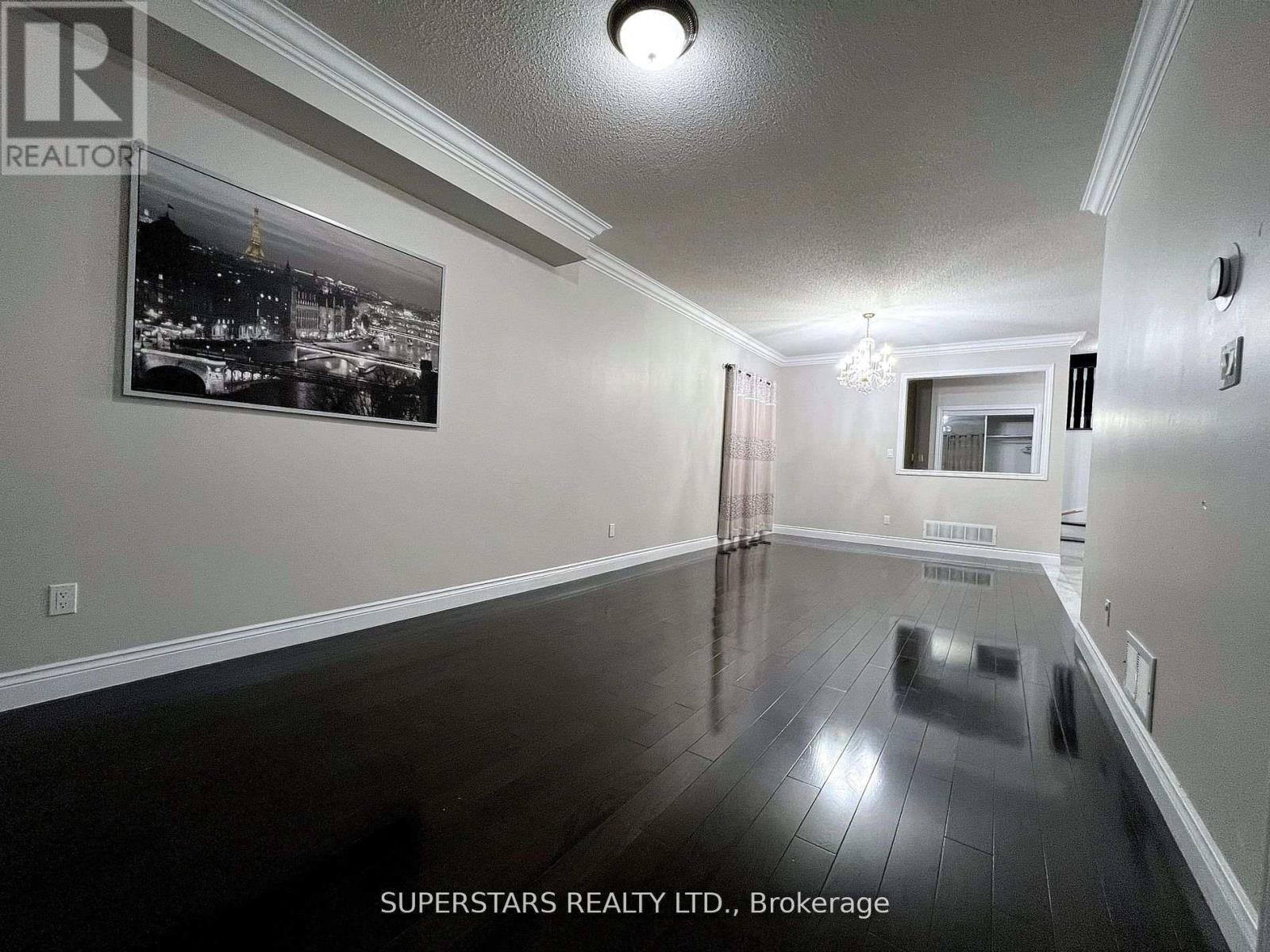 28 Quantum Street, Markham, Ontario  L3S 4J5 - Photo 4 - N12456428