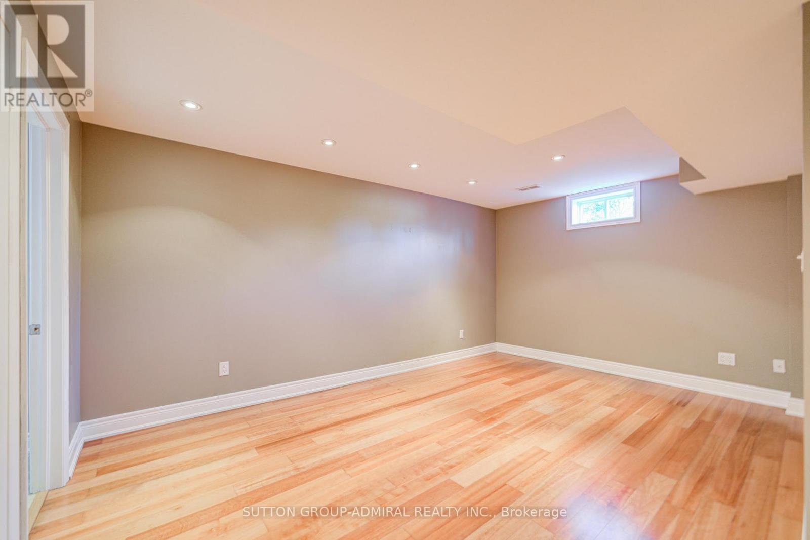 6 Lorridge Street, Richmond Hill, Ontario  L4E 4E6 - Photo 44 - N12456391