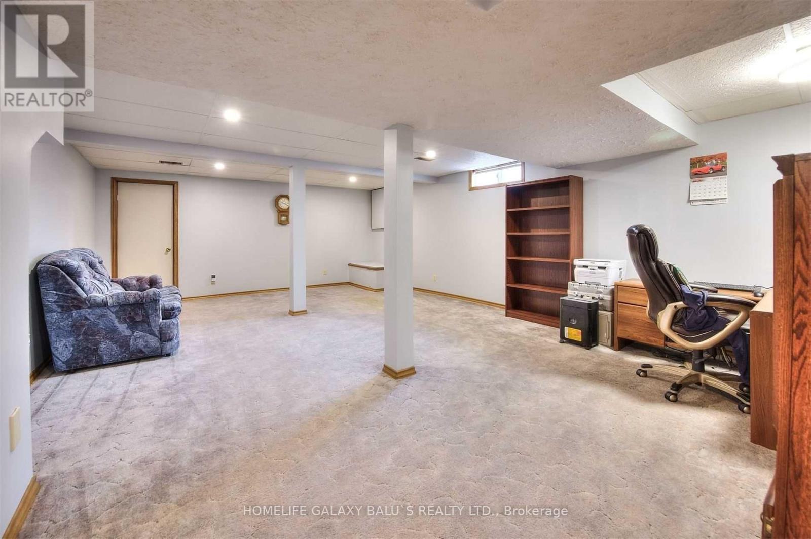 3 Cora Drive, Kitchener, Ontario  N2N 3C6 - Photo 21 - X12456343