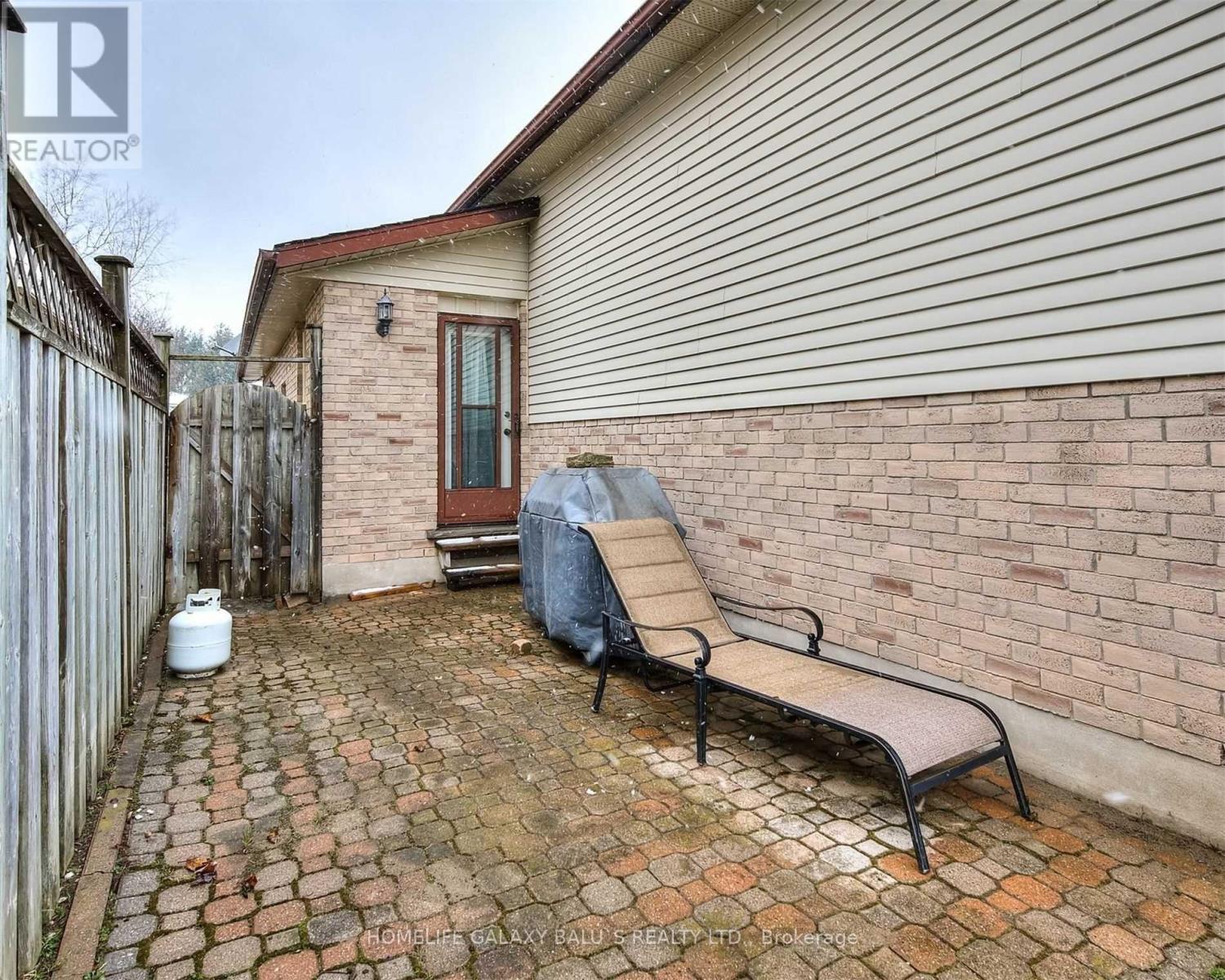 3 Cora Drive, Kitchener, Ontario  N2N 3C6 - Photo 23 - X12456343