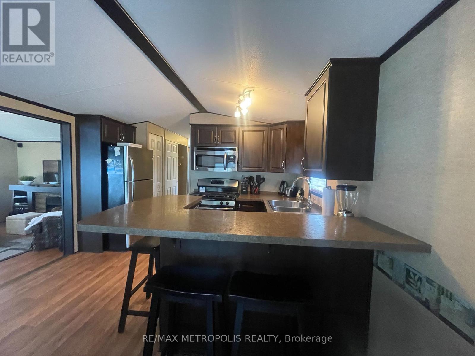 18-73 - 486 Cty Cherry Beach Lane, Prince Edward County, Ontario  K0K 2P0 - Photo 13 - X12456360