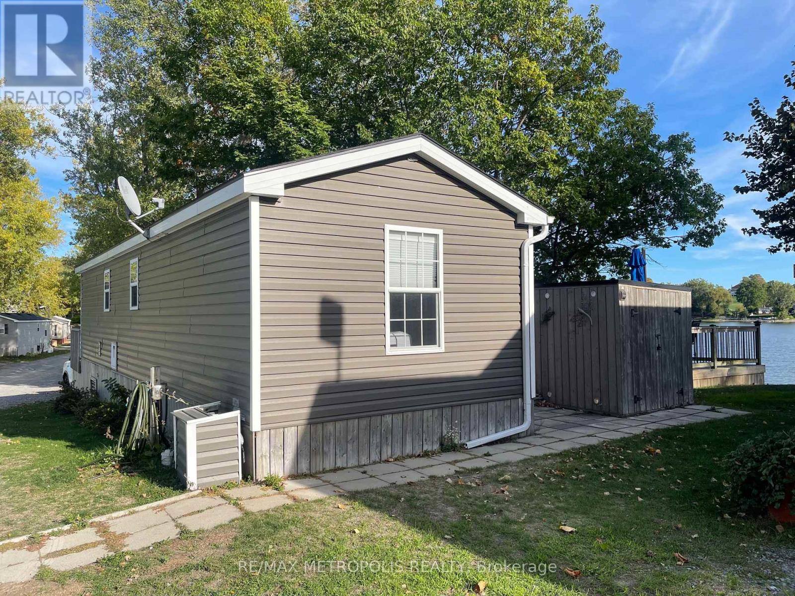 18-73 - 486 Cty Cherry Beach Lane, Prince Edward County, Ontario  K0K 2P0 - Photo 2 - X12456360