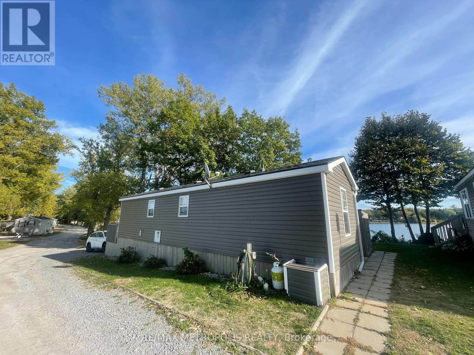 18-73 - 486 Cty Cherry Beach Lane, Prince Edward County, Ontario  K0K 2P0 - Photo 3 - X12456360