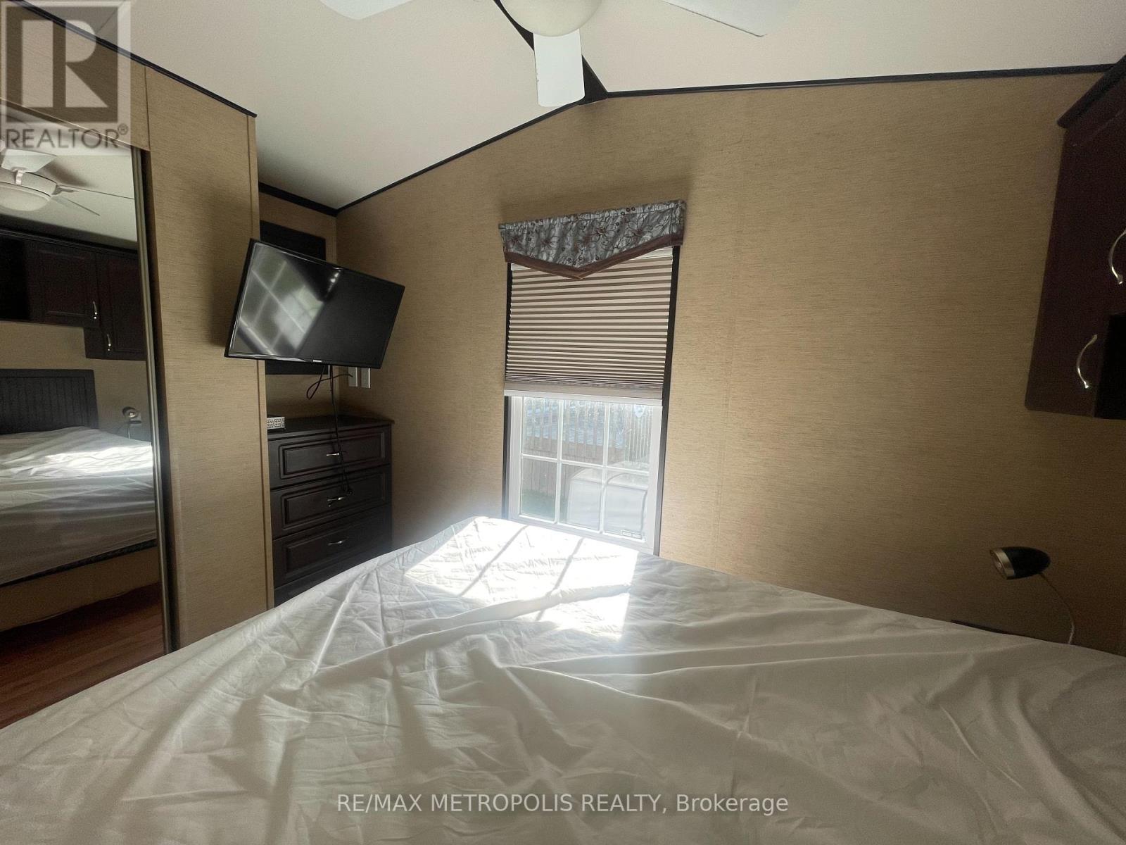 18-73 - 486 Cty Cherry Beach Lane, Prince Edward County, Ontario  K0K 2P0 - Photo 8 - X12456360