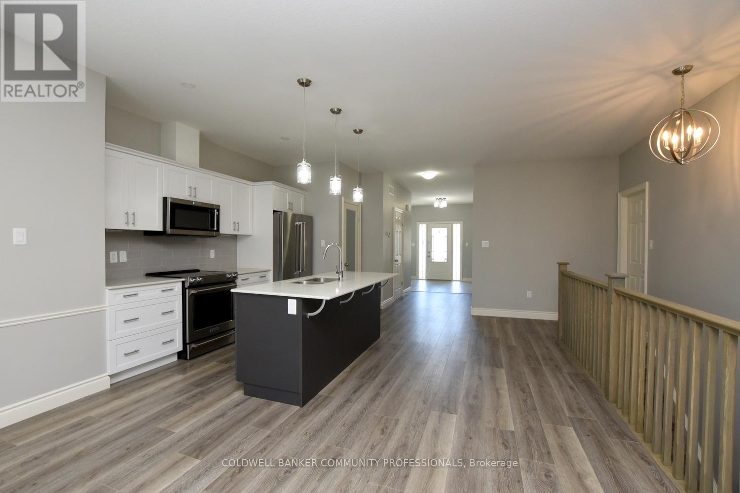 71 - 6 Ironwood Street, Norfolk, Ontario  N3Y 4Z6 - Photo 17 - X12456376