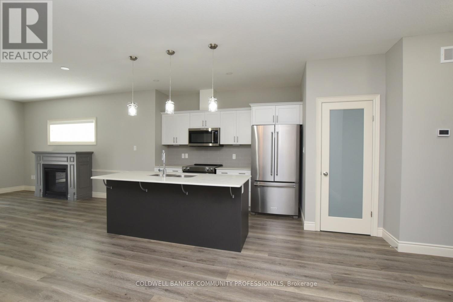 71 - 6 Ironwood Street, Norfolk, Ontario  N3Y 4Z6 - Photo 18 - X12456376