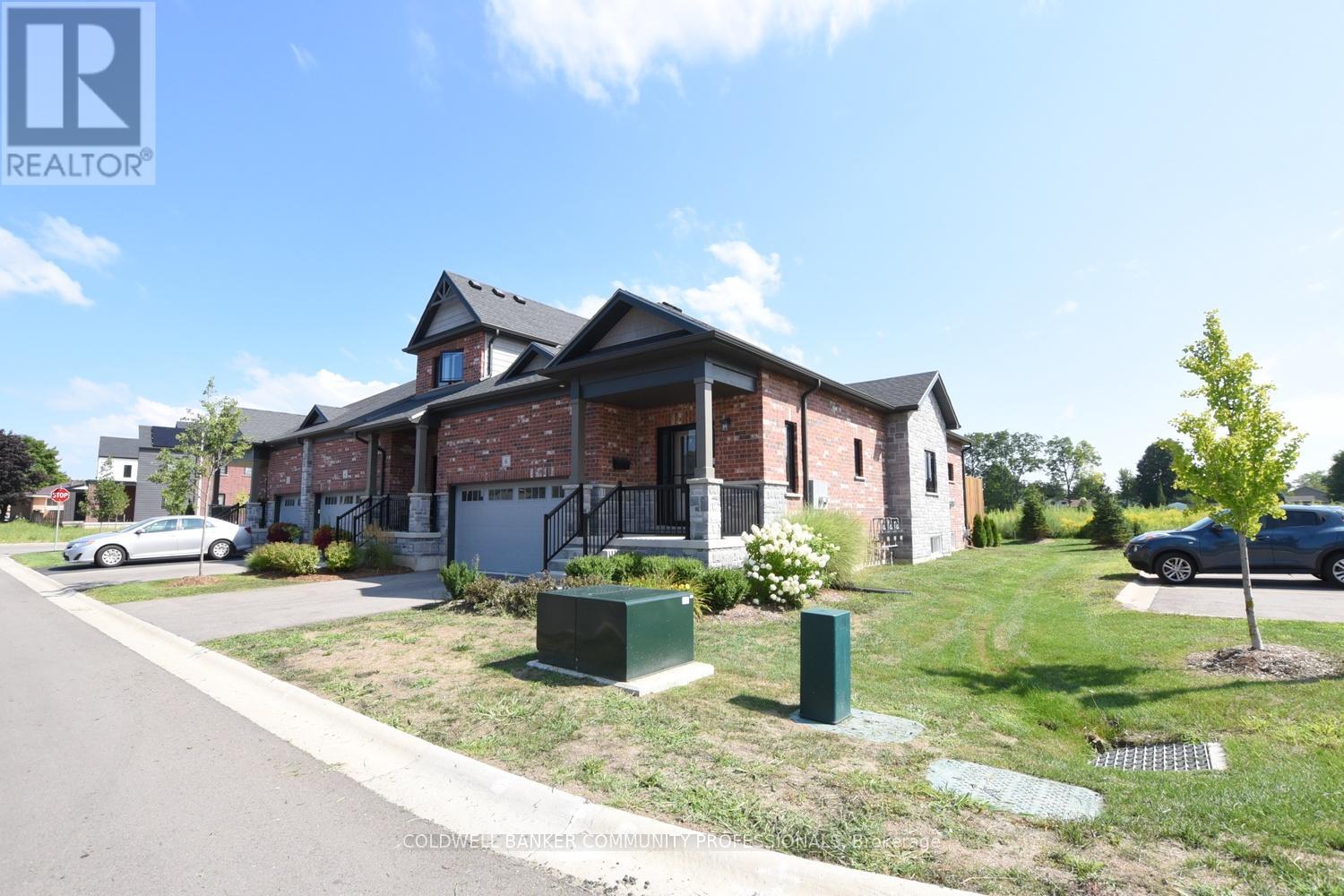 71 - 6 Ironwood Street, Norfolk, Ontario  N3Y 4Z6 - Photo 3 - X12456376