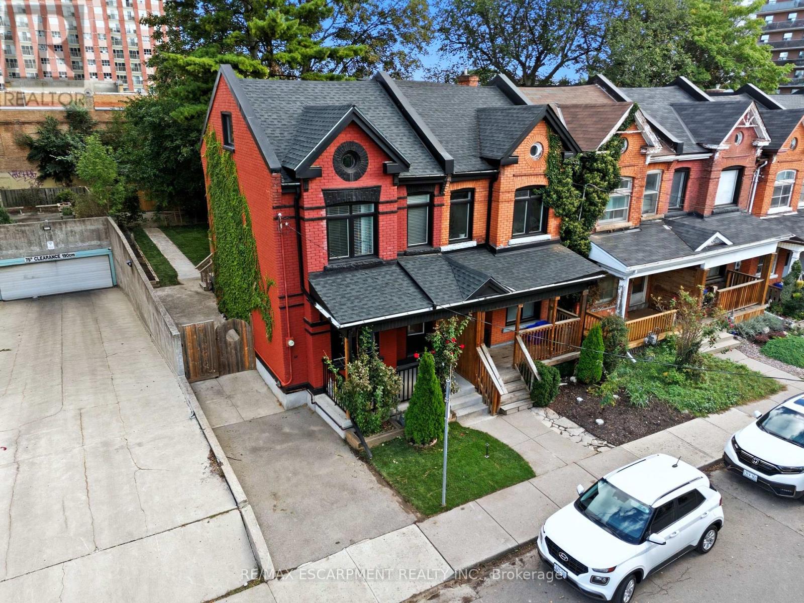 199 JACKSON STREET E, Hamilton, Ontario
