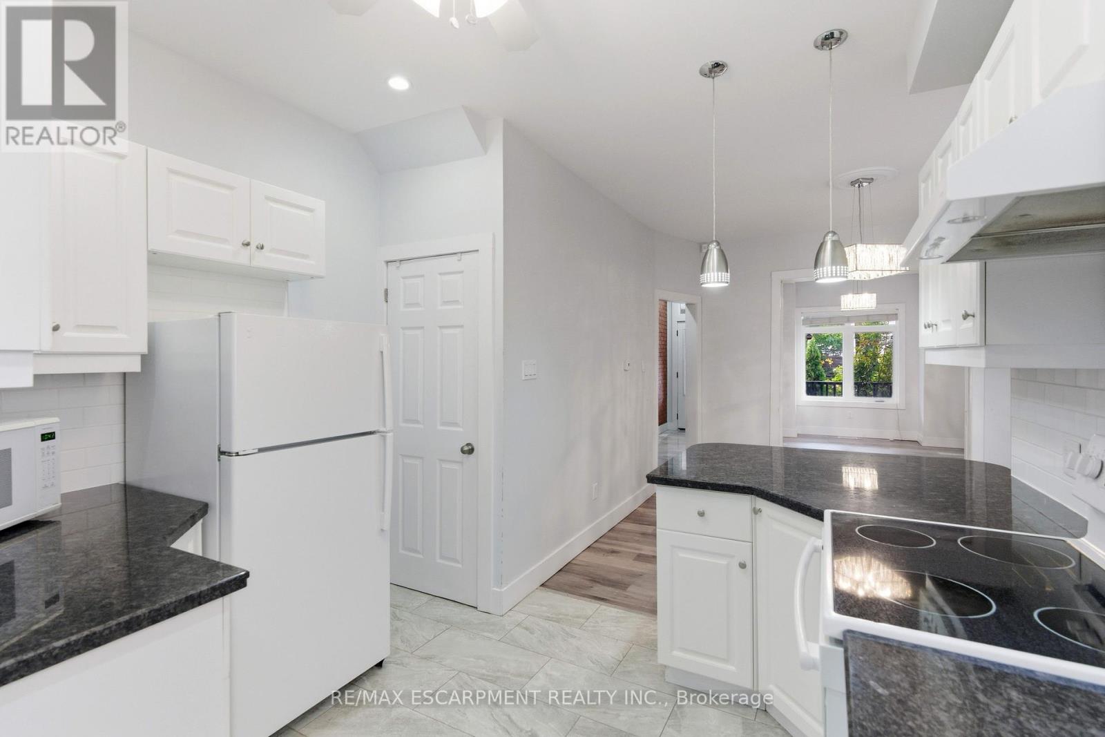 199 Jackson Street E, Hamilton, Ontario  L8N 1L7 - Photo 13 - X12456424