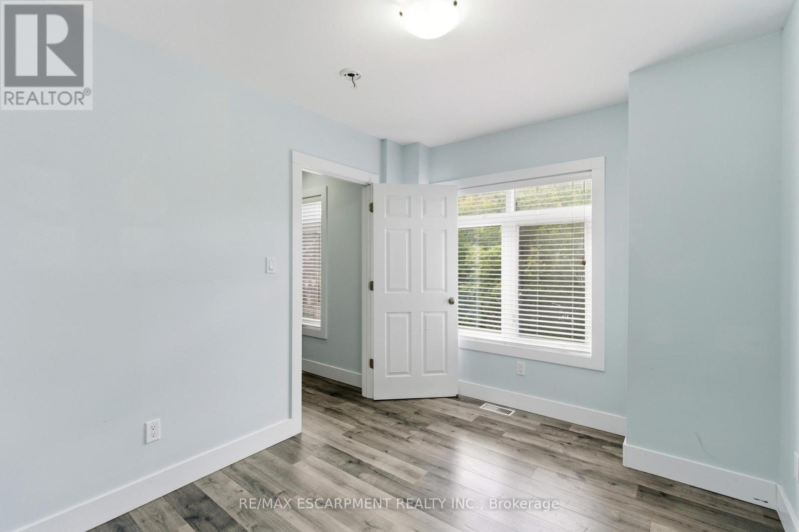 199 Jackson Street E, Hamilton, Ontario  L8N 1L7 - Photo 21 - X12456424