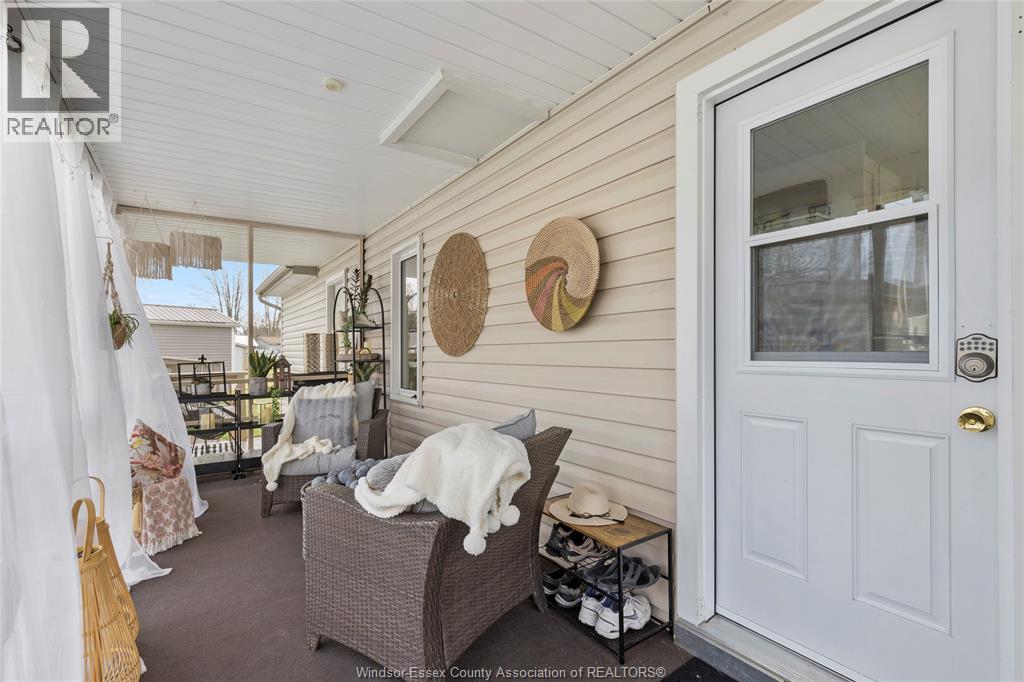 3 Lilac Court, Mcgregor, Ontario  N0R 1J0 - Photo 4 - 25025872