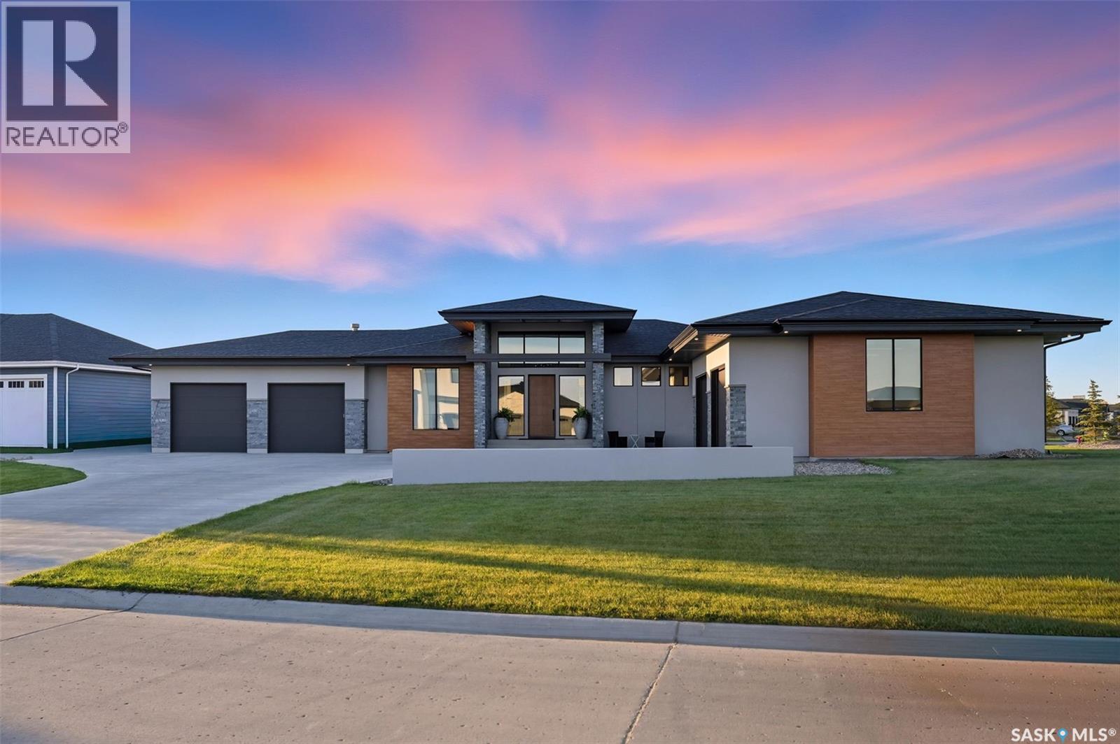 148 Greenbryre Close, Corman Park Rm No. 344, Saskatchewan  S7J 0J5 - Photo 2 - SK019600
