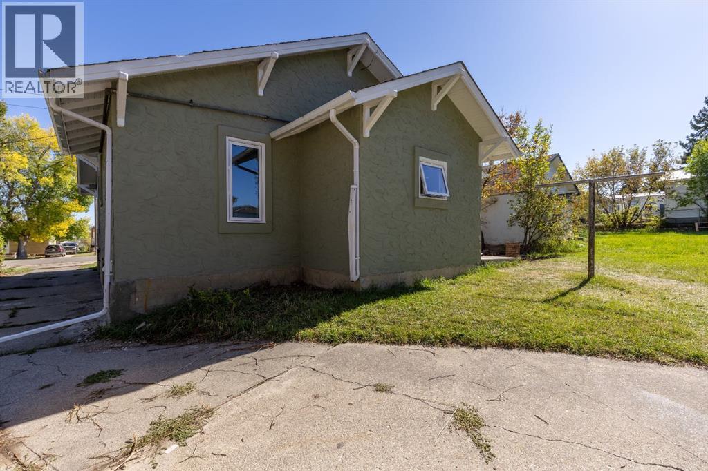 257 2 Street W, Cardston, Alberta  T0K 0K0 - Photo 40 - A2258613