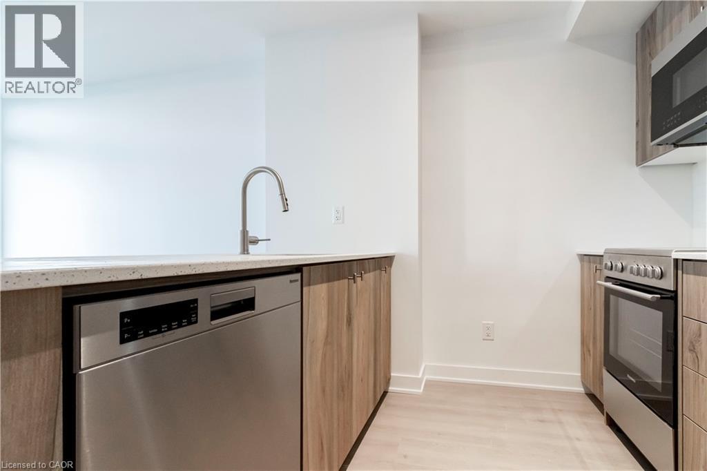 25 Wellington Street S Unit# 907, Kitchener, Ontario  N2G 0G5 - Photo 7 - 40768098