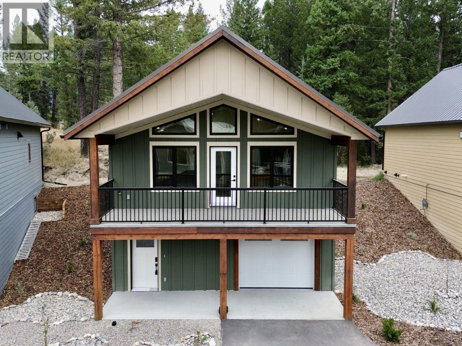 1938 Foxwood Trail Unit# 3, windermere, British Columbia