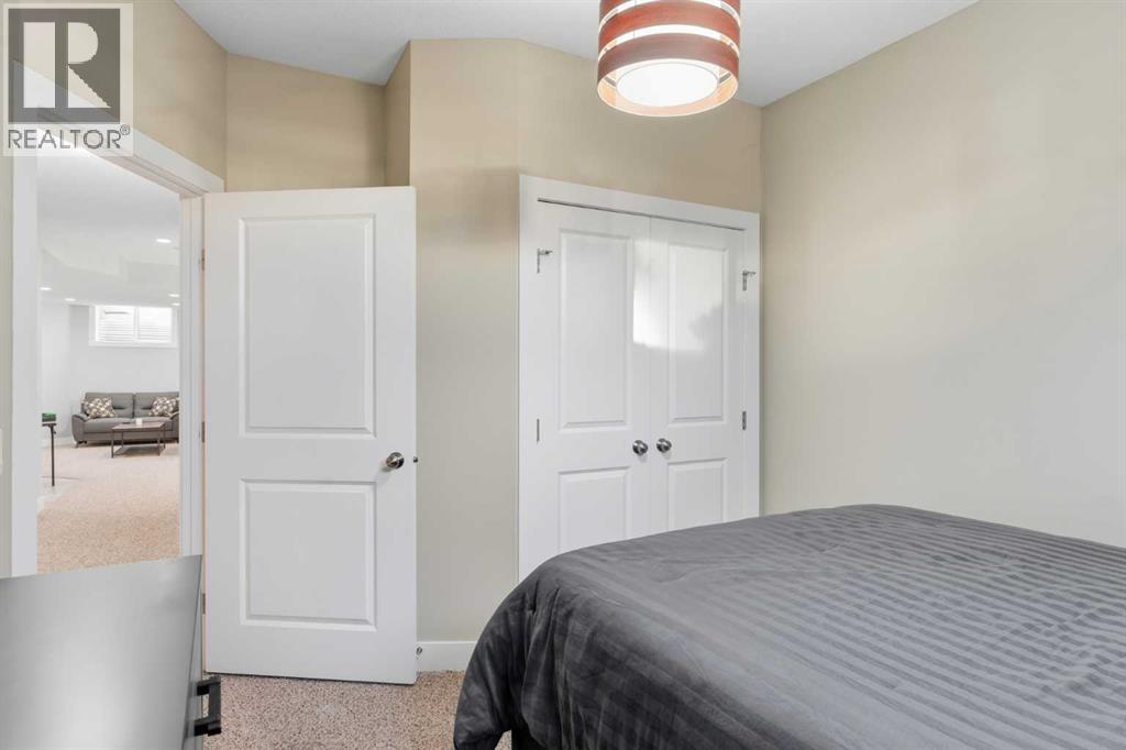 4617 84 Street Nw, Calgary, Alberta  T3B 2R4 - Photo 39 - A2263285