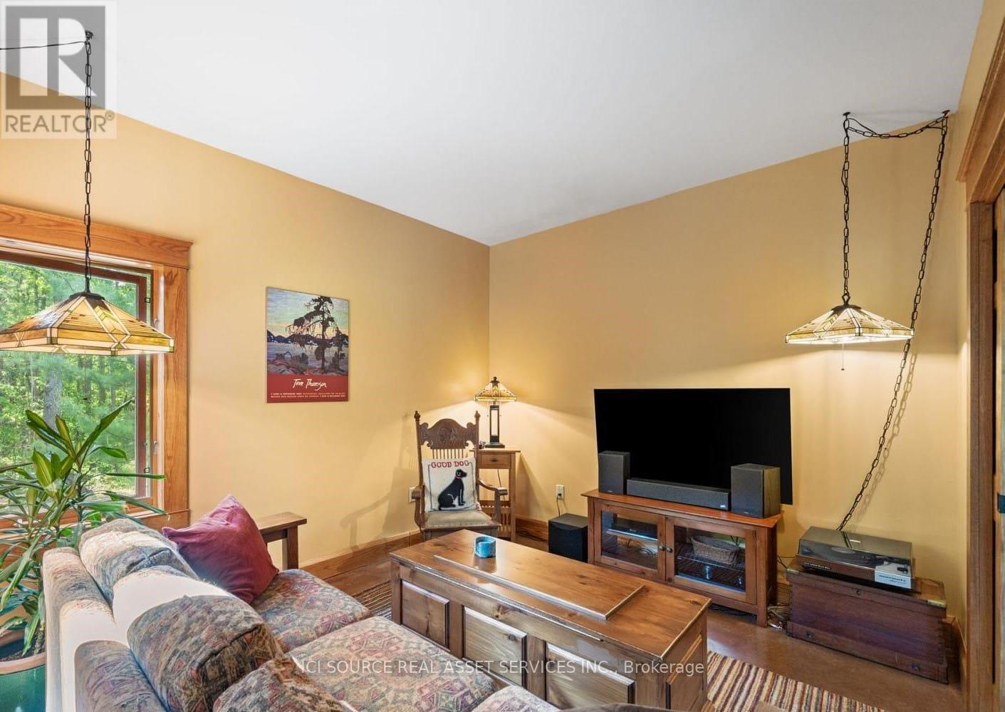 1093 Althorpe Road, Tay Valley, Ontario  K7H 3R9 - Photo 15 - X12455902