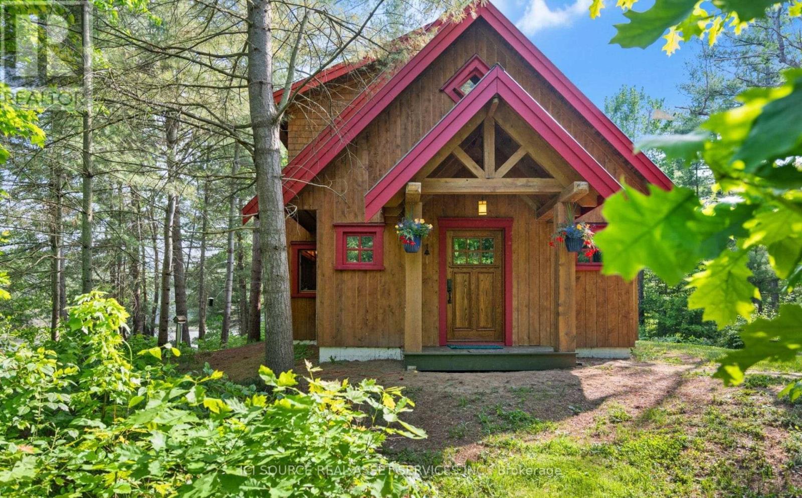 1093 ALTHORPE ROAD, Tay Valley, Ontario