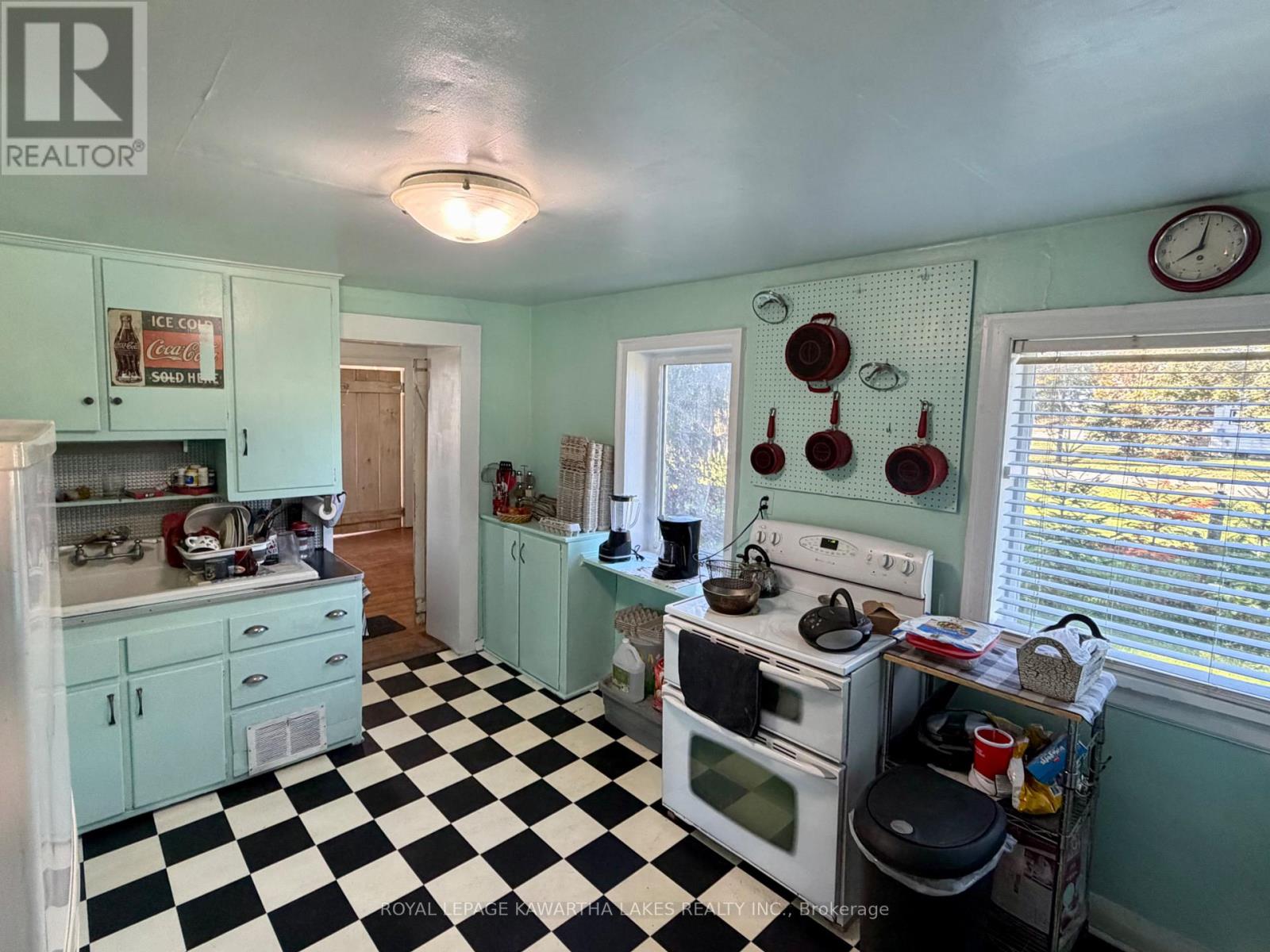 833 Woodville Road, Kawartha Lakes (Eldon), Ontario  K0M 2T0 - Photo 15 - X12456328