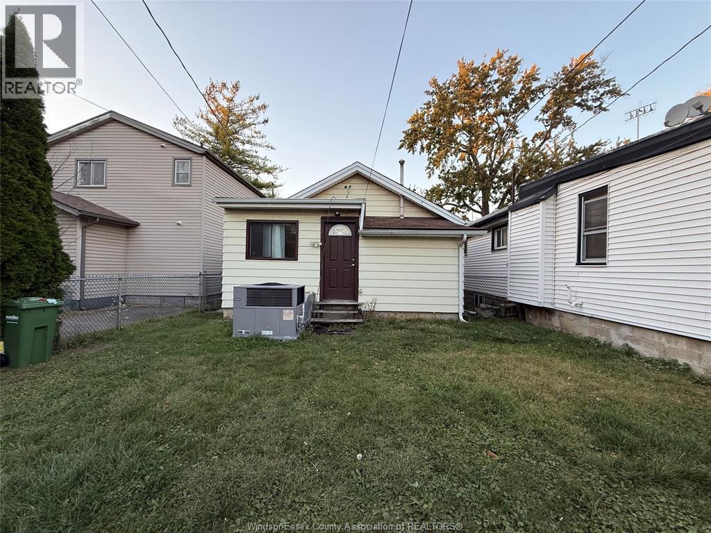 1521 Pelletier Street, Windsor, Ontario  N9B 1S4 - Photo 16 - 25025861
