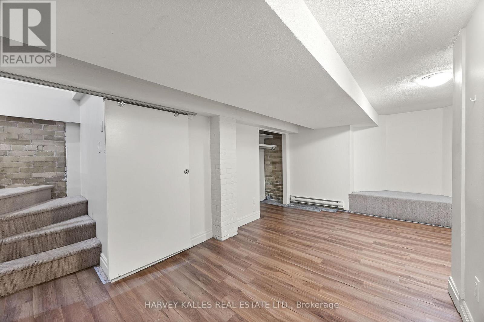101 - 440 Avenue Road, Toronto, Ontario  M4V 1J8 - Photo 15 - C12448198
