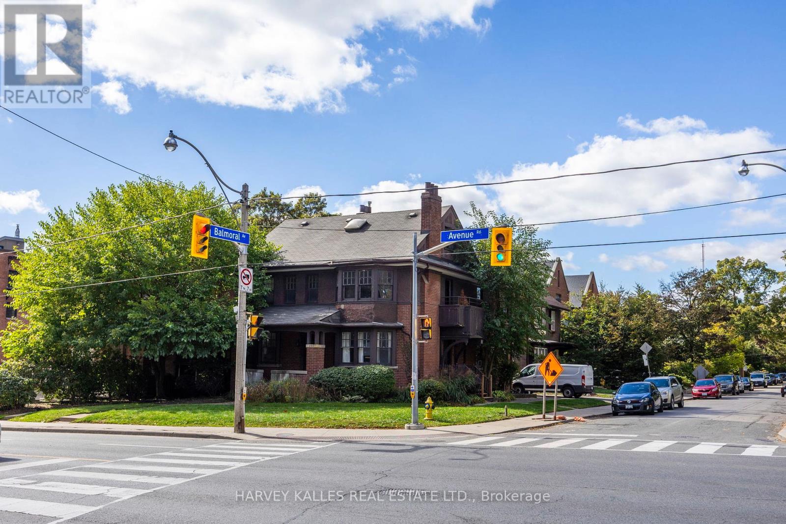 101 - 440 Avenue Road, Toronto, Ontario  M4V 1J8 - Photo 2 - C12448198