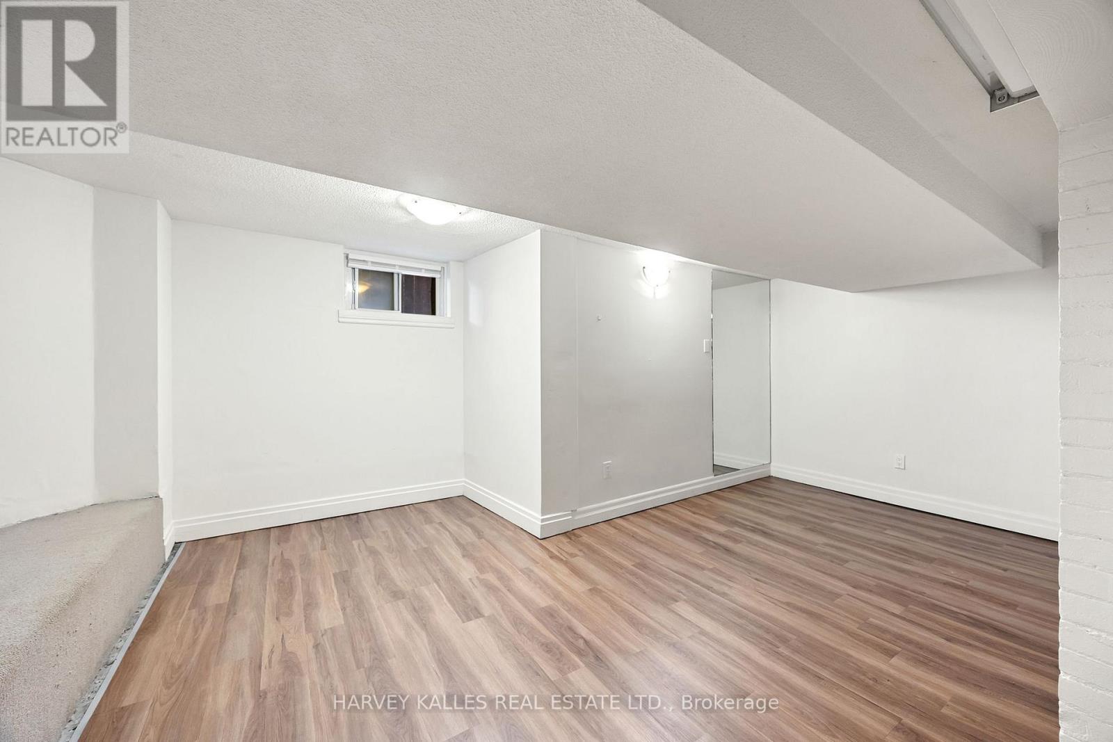 101 - 440 Avenue Road, Toronto, Ontario  M4V 1J8 - Photo 17 - C12448198