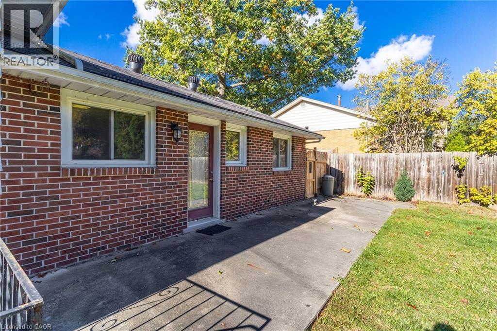 241 Tottenham Road, Burlington, Ontario  L7L 4G5 - Photo 35 - 40778054