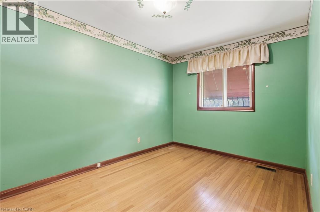 241 Tottenham Road, Burlington, Ontario  L7L 4G5 - Photo 22 - 40778054