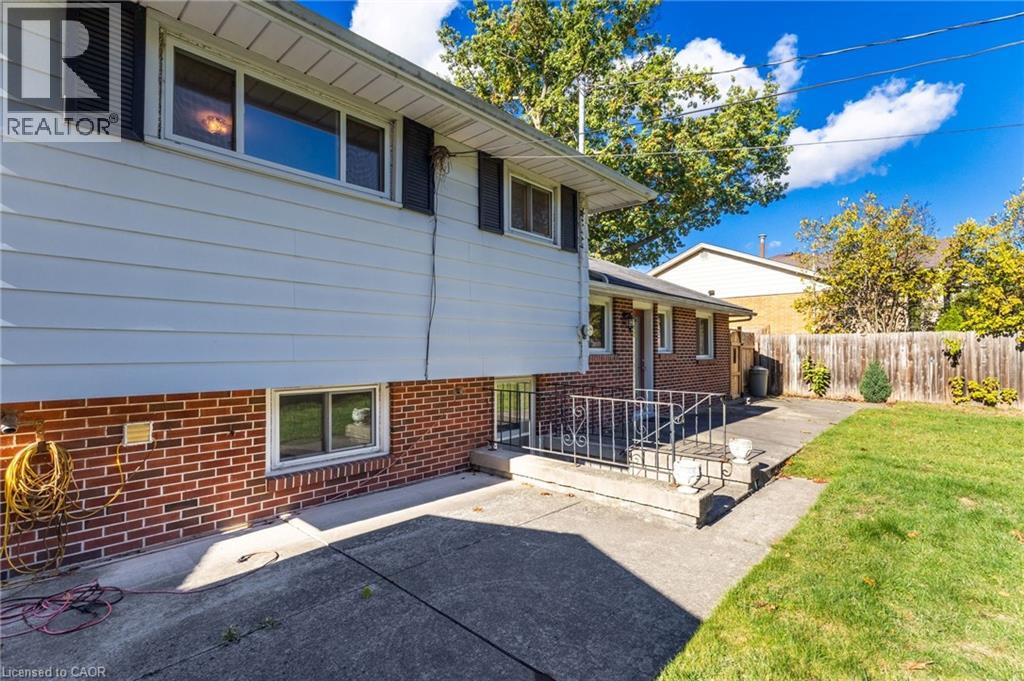 241 Tottenham Road, Burlington, Ontario  L7L 4G5 - Photo 33 - 40778054