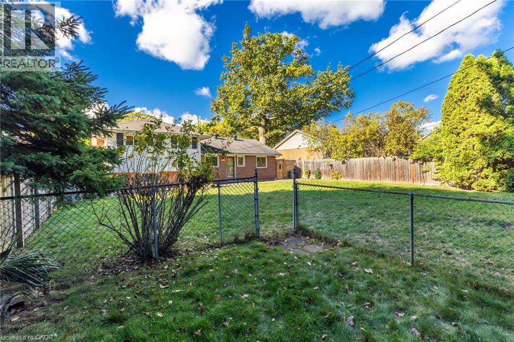 241 Tottenham Road, Burlington, Ontario  L7L 4G5 - Photo 39 - 40778054