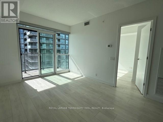 2203 - 2200 Lake Shore Boulevard W, Toronto, Ontario  M8V 1A4 - Photo 8 - W12445803