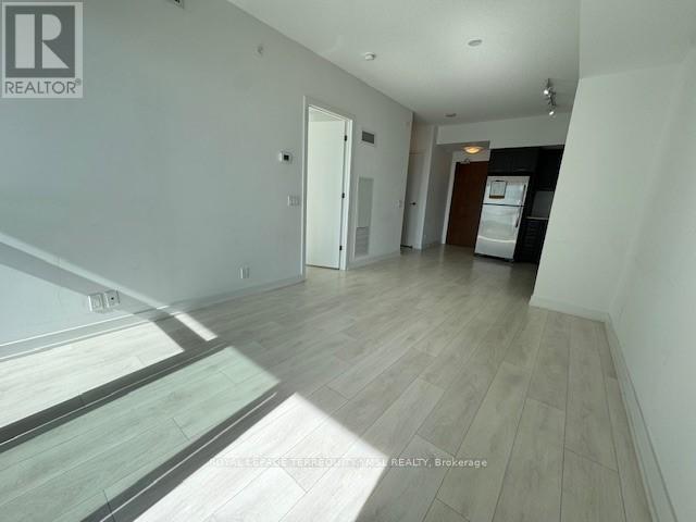 2203 - 2200 Lake Shore Boulevard W, Toronto, Ontario  M8V 1A4 - Photo 5 - W12445803