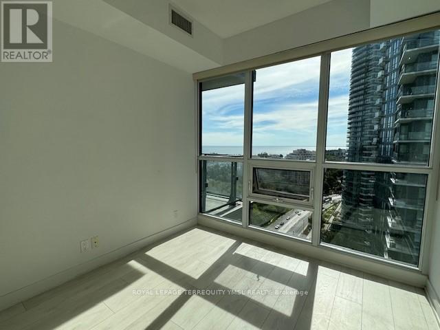 2203 - 2200 Lake Shore Boulevard W, Toronto, Ontario  M8V 1A4 - Photo 10 - W12445803