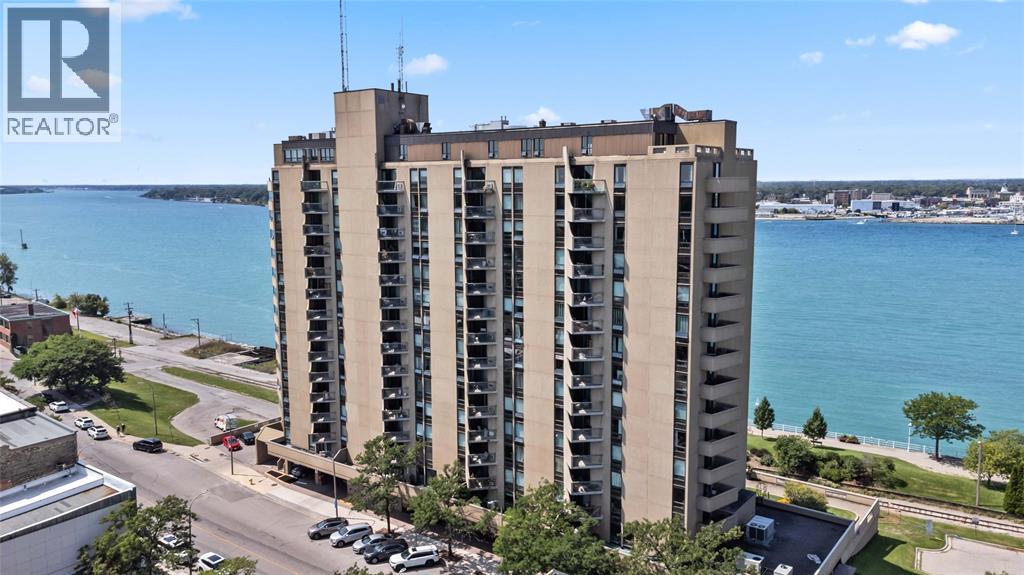 155 Front Street North, Sarnia, Ontario  N7T 7V5 - Photo 26 - 25025878