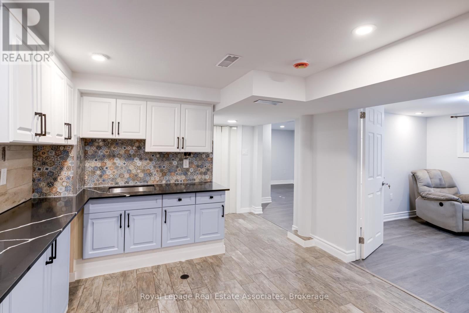 41 Woolley Street, Cambridge, Ontario  N1R 5J7 - Photo 4 - X12455634