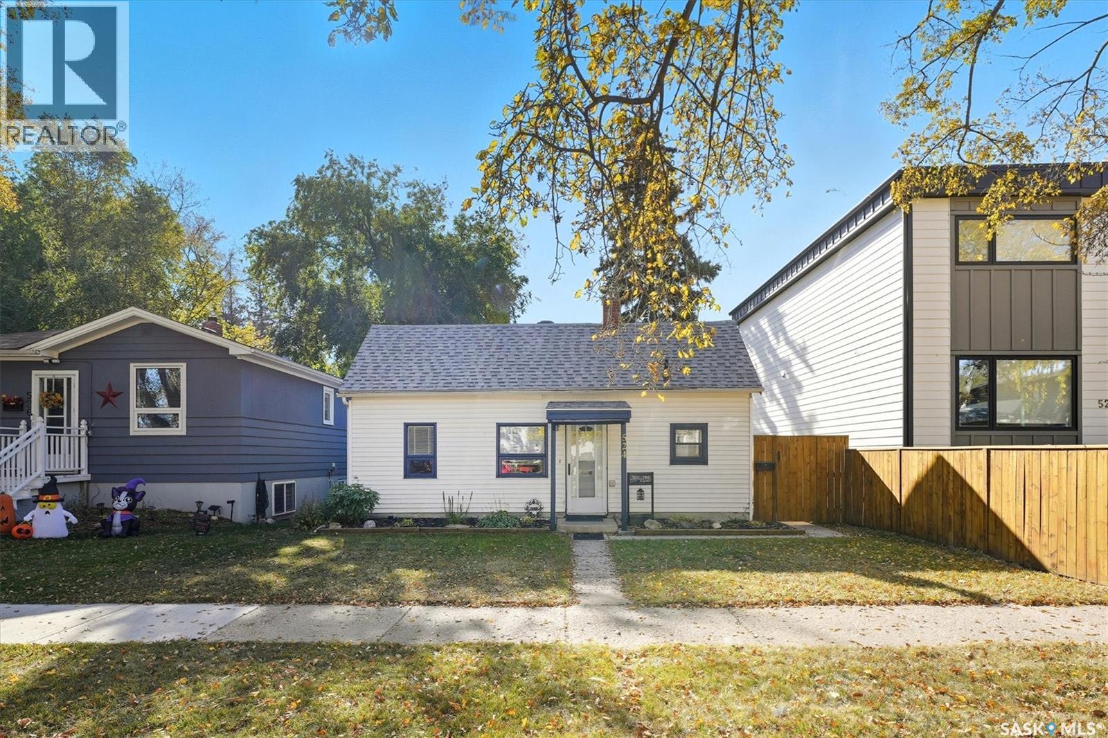 524 2nd Street E, Saskatoon, Saskatchewan  S7H 1T2 - Photo 1 - SK020614