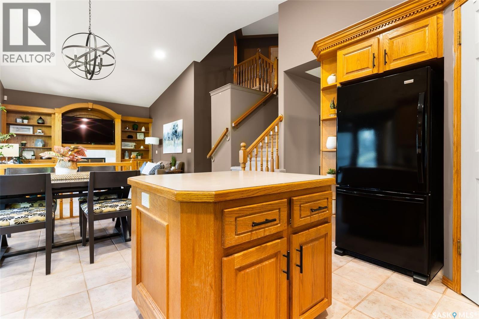 3023 Wimbledon Drive, Regina, Saskatchewan  S4V 2Y2 - Photo 12 - SK020465