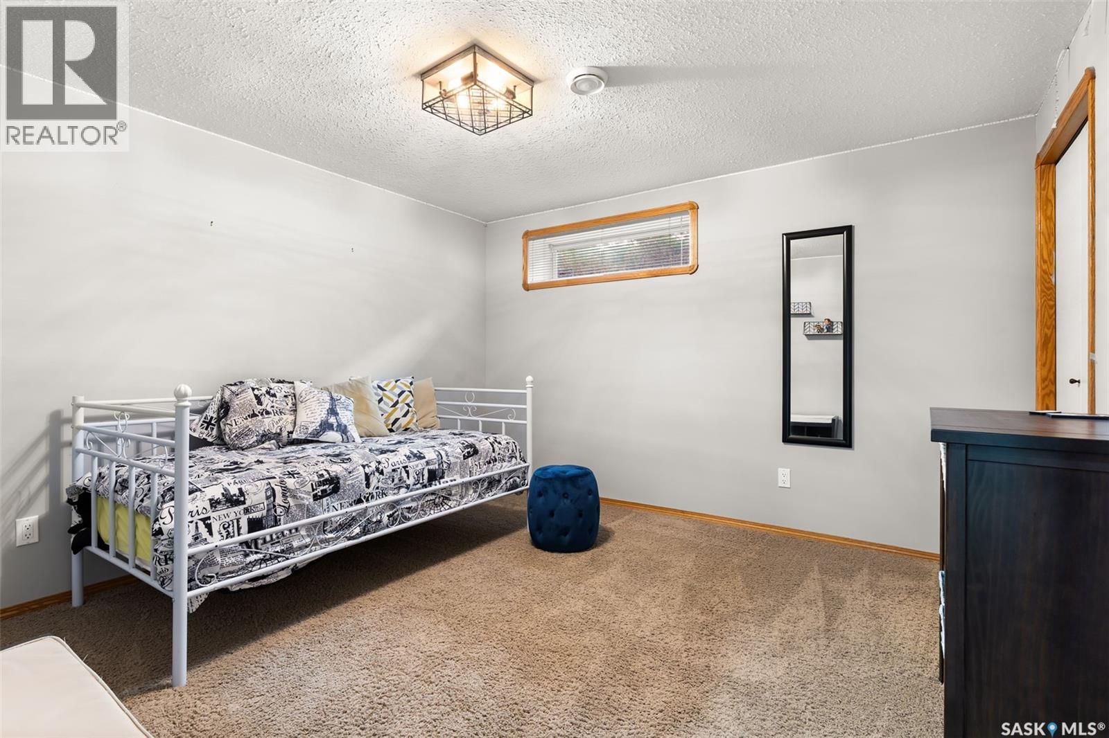 3023 Wimbledon Drive, Regina, Saskatchewan  S4V 2Y2 - Photo 36 - SK020465