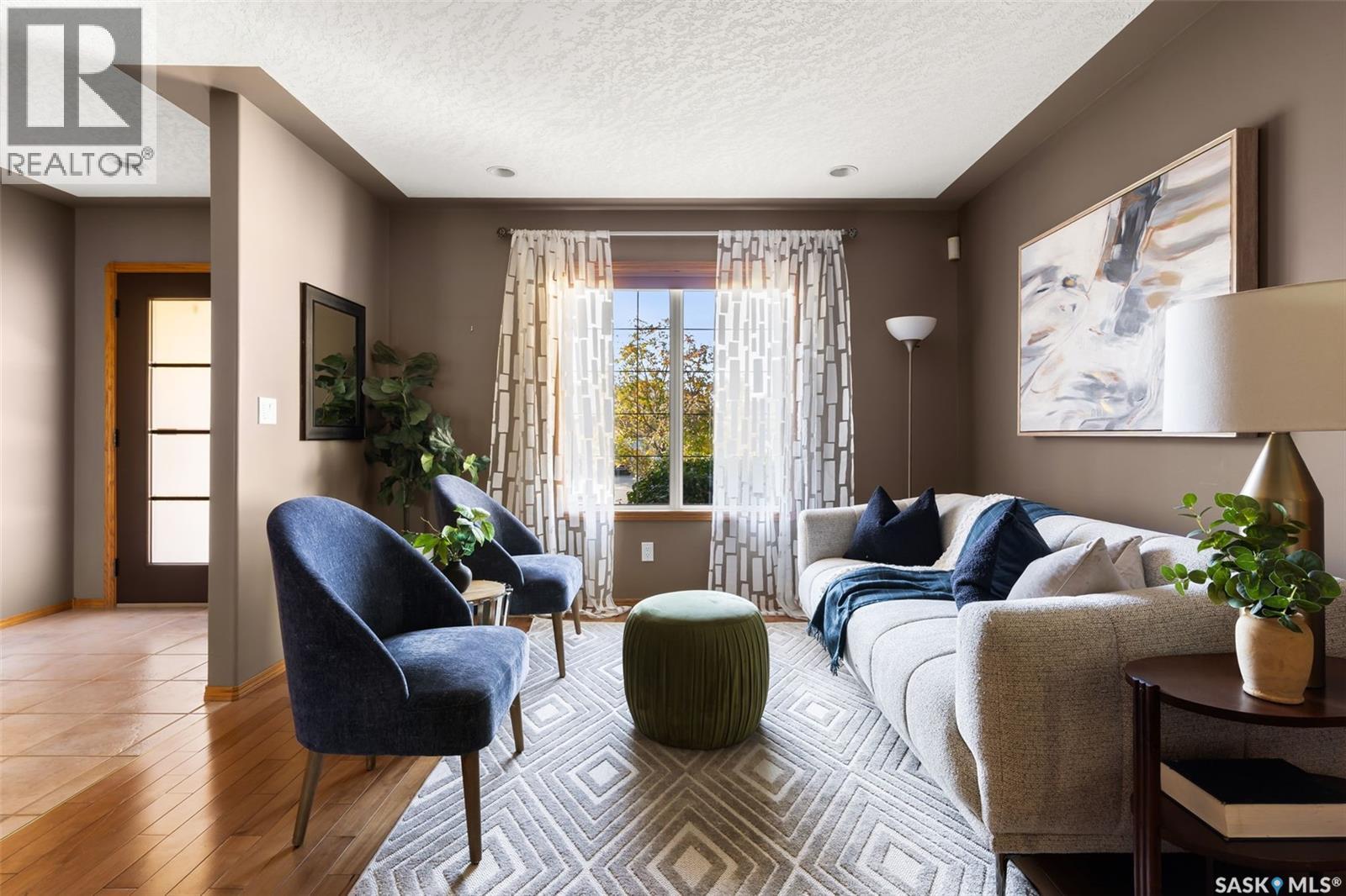 3023 Wimbledon Drive, Regina, Saskatchewan  S4V 2Y2 - Photo 6 - SK020465