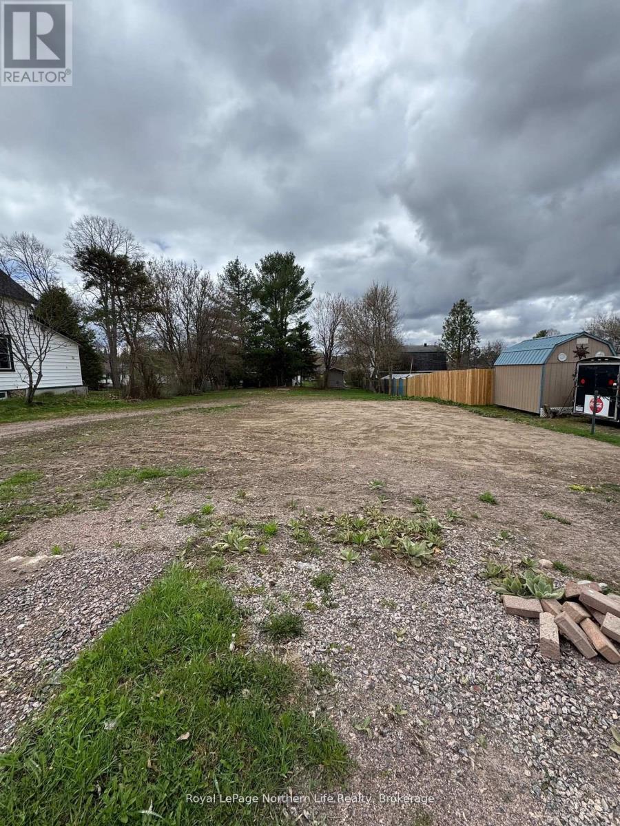 555 Main Street, Powassan, Ontario  P0H 1Z0 - Photo 2 - X12456607