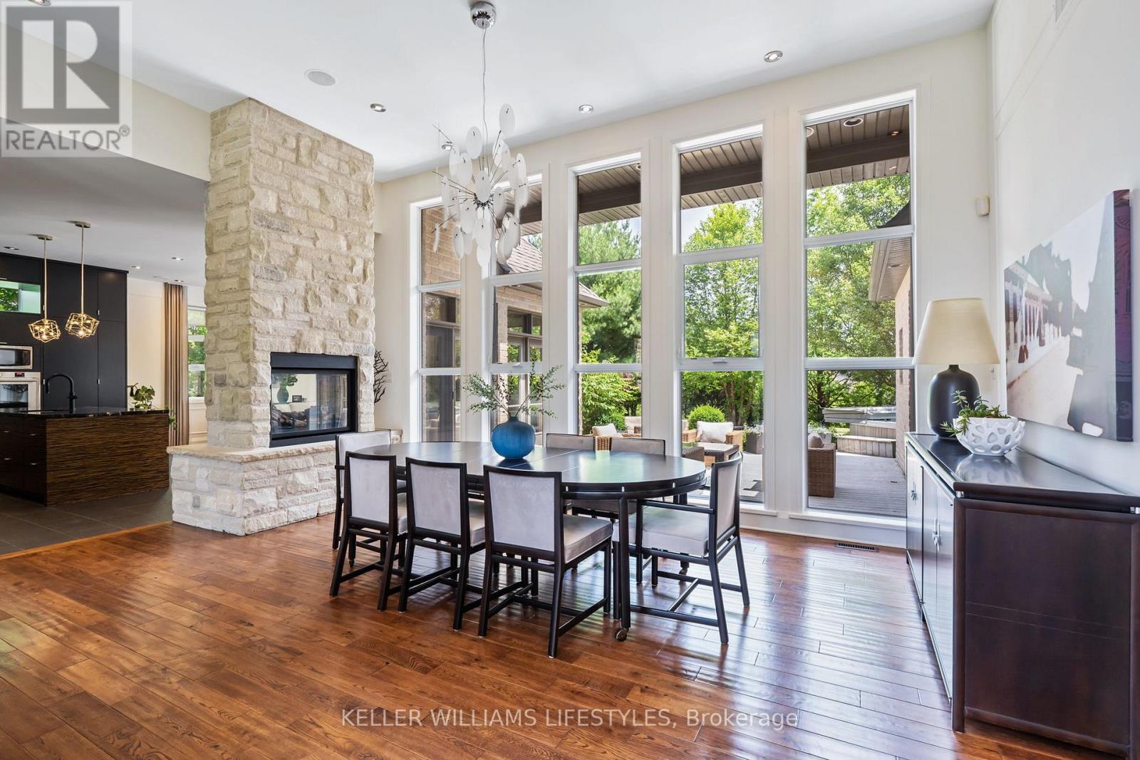 Photo 5 of 42 for 649 Valleystream Walk