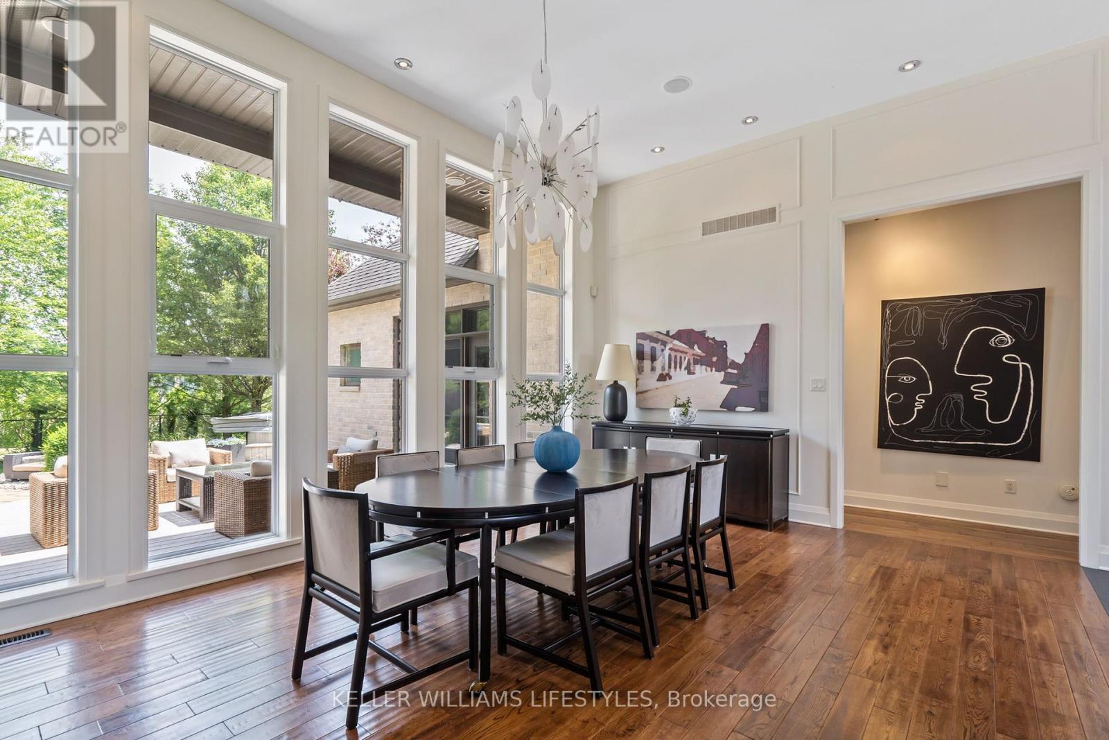 Photo 8 of 42 for 649 Valleystream Walk