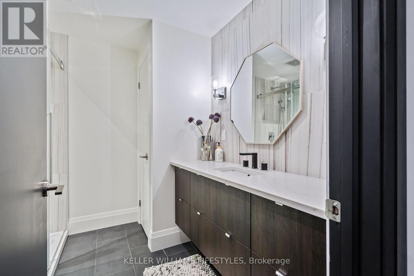 649 Valleystream Walk, London North, Ontario  N6G 3X8 - Photo 39 - X12454932