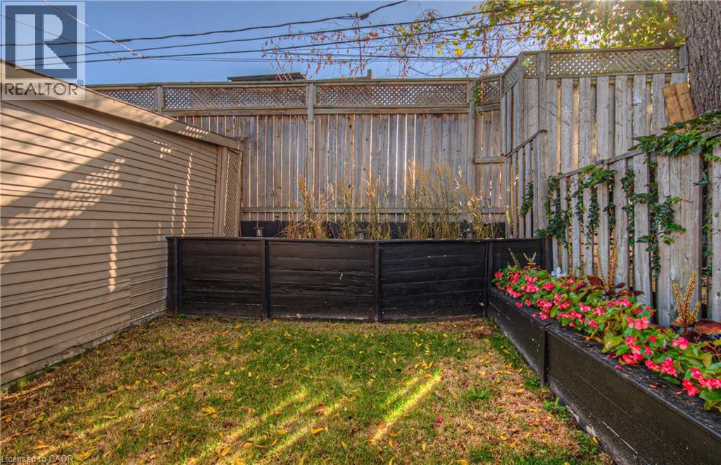 12 Jones Street, Stoney Creek, Ontario  L8G 3H8 - Photo 14 - 40778085
