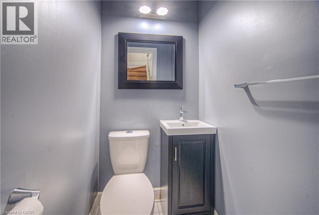 12 Jones Street, Stoney Creek, Ontario  L8G 3H8 - Photo 8 - 40778085
