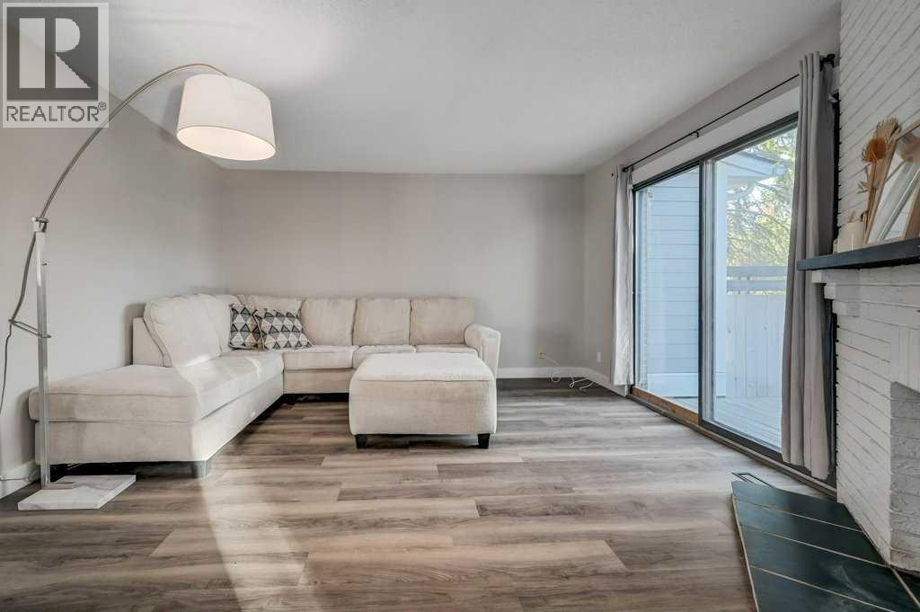 24, 2210 Oakmoor Drive Sw, Calgary, Alberta  T2V 4R4 - Photo 10 - A2263033