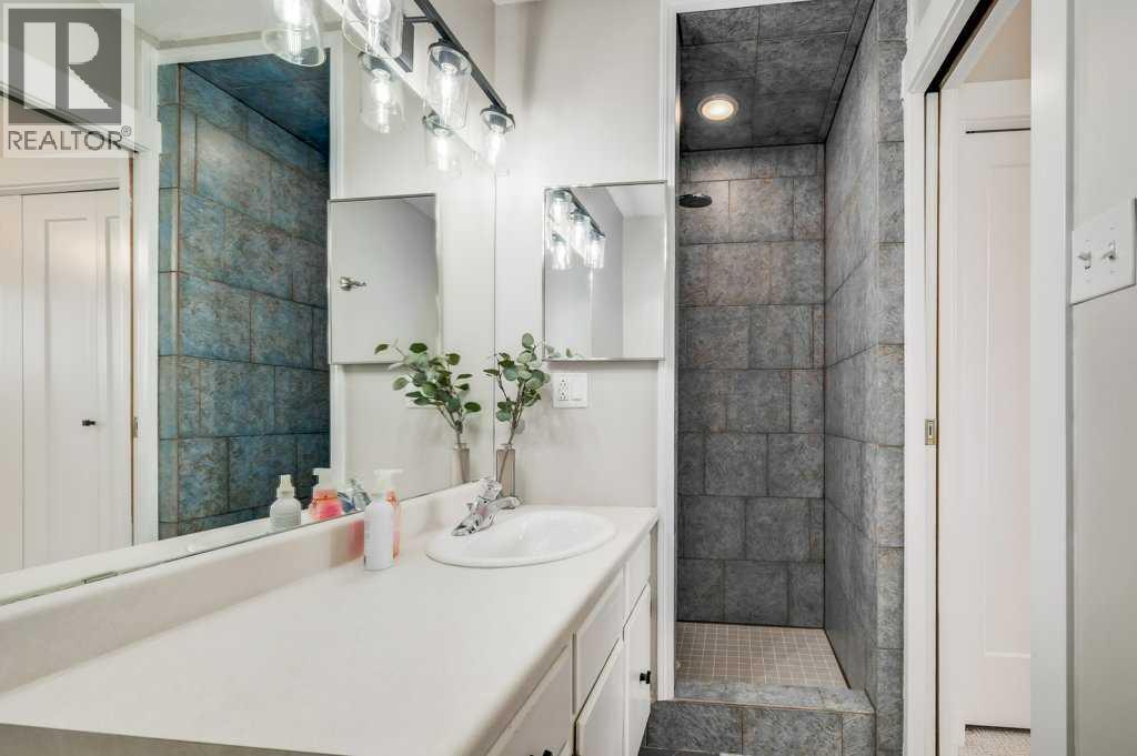 24, 2210 Oakmoor Drive Sw, Calgary, Alberta  T2V 4R4 - Photo 24 - A2263033